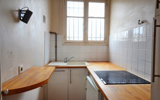 Vendu par nos soins PLACE DES ABBESSES